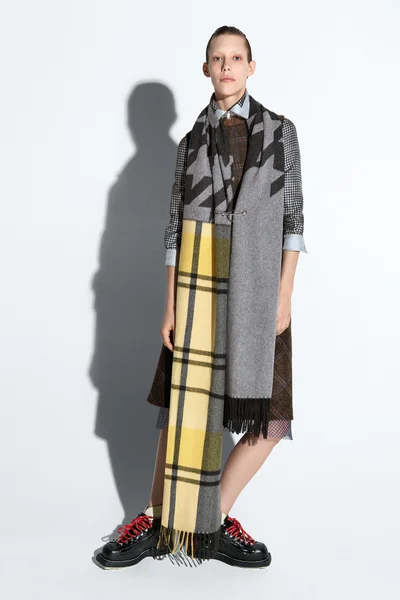 Look 12